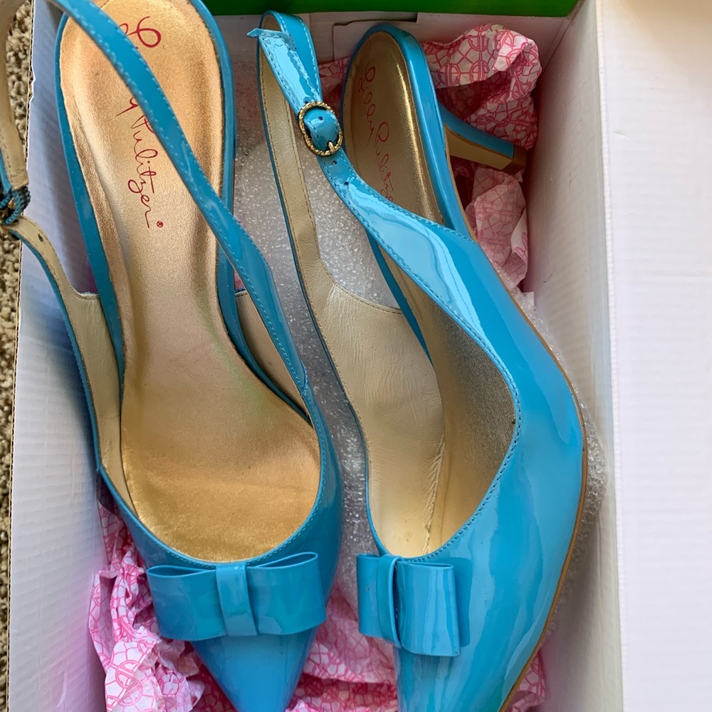 Lilly Pulitzer Kat Kitten Heel Flutter Blue Size 9